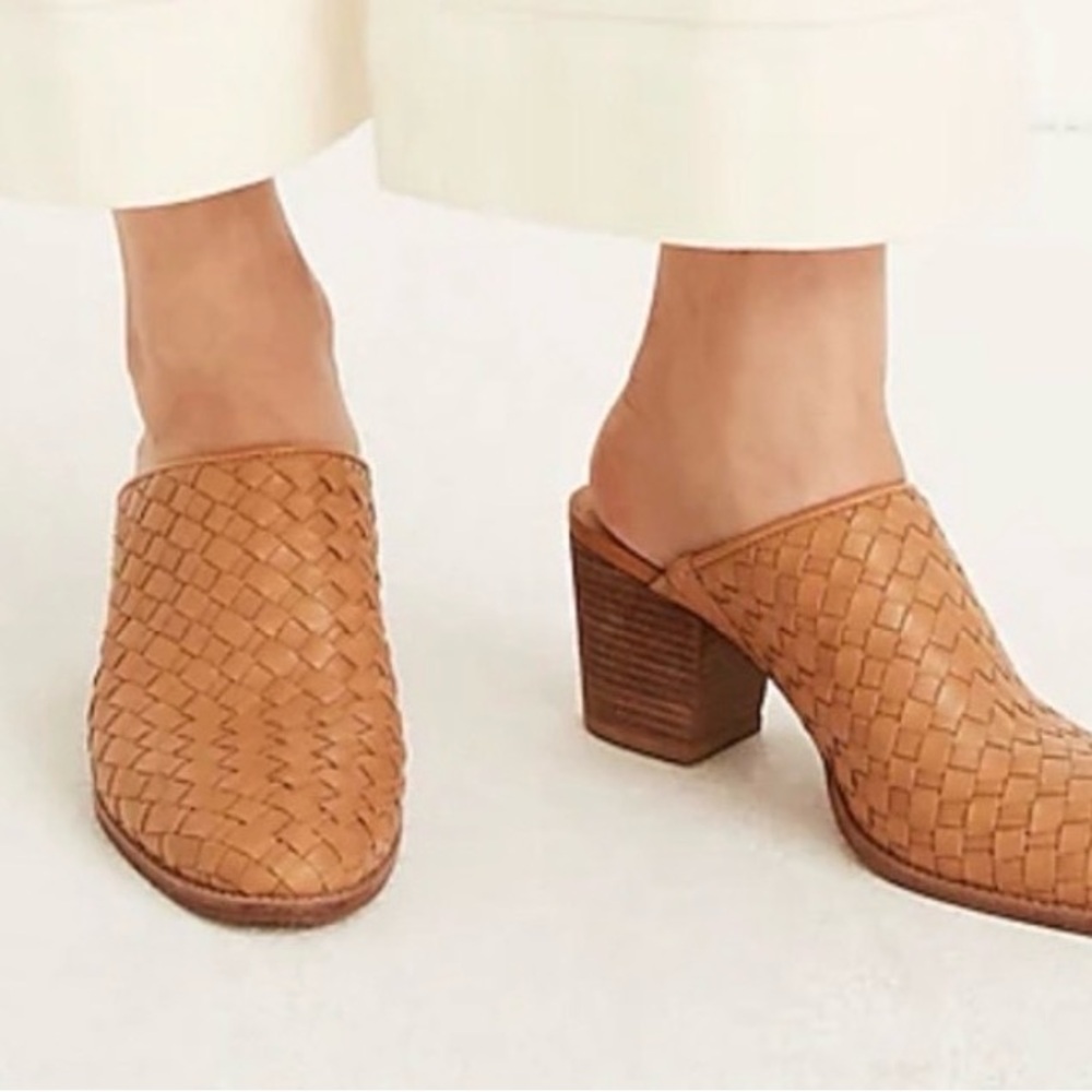 Madewell Tan Woven Leather Mules, worn once, perfect condition